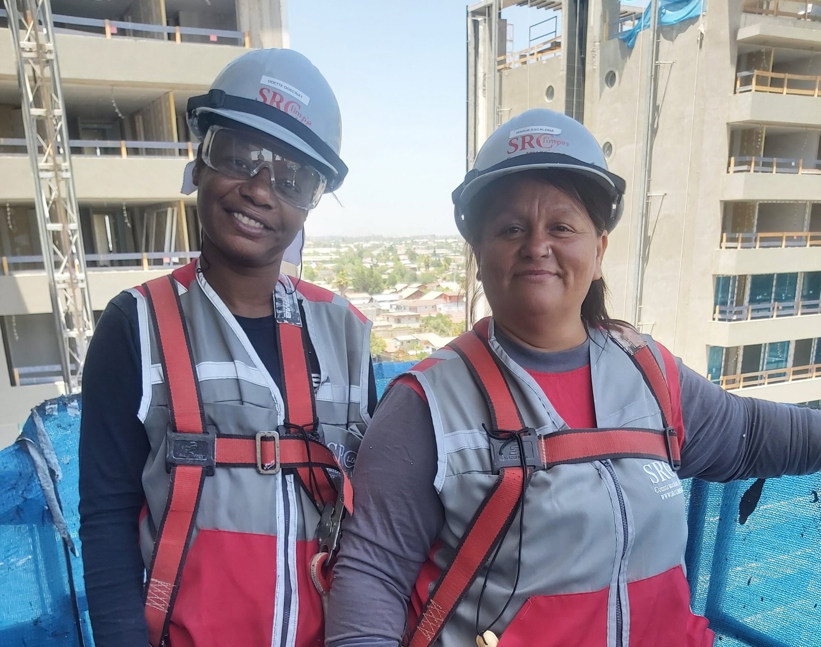 Equipo de limpieza de fachada