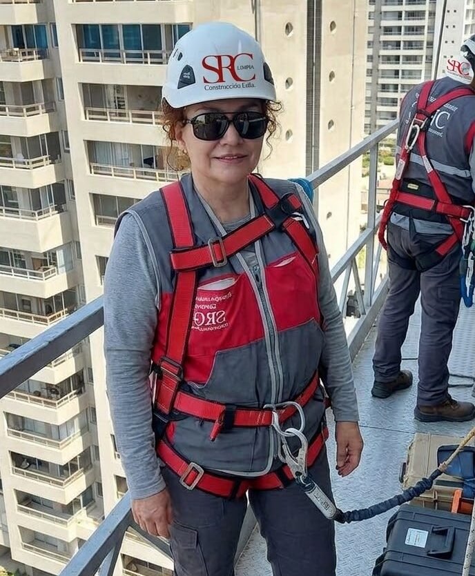 Equipo SRC en obra